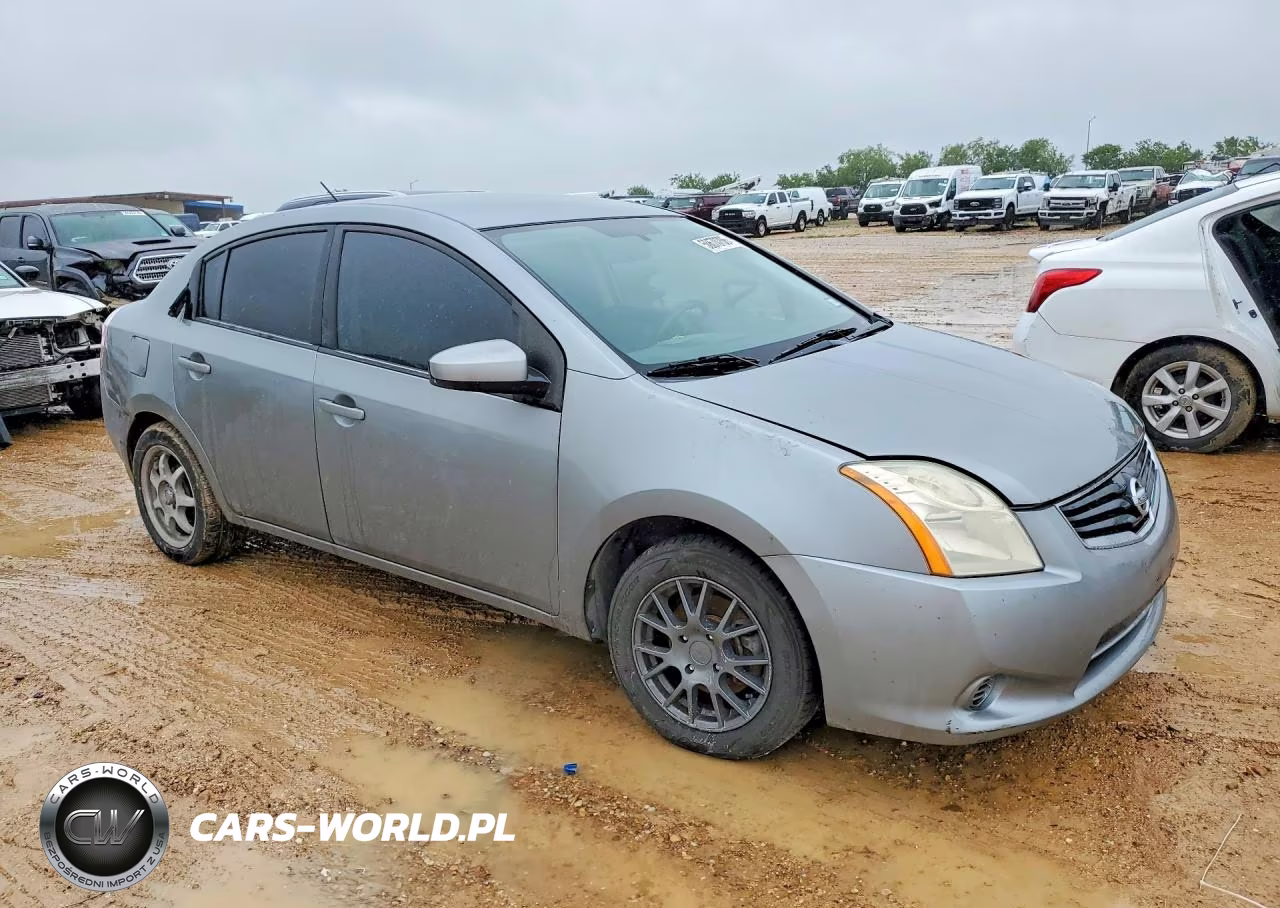 2010 Nissan Sentra 2.0 VIN:3N1AB6AP7AL703809 - 4