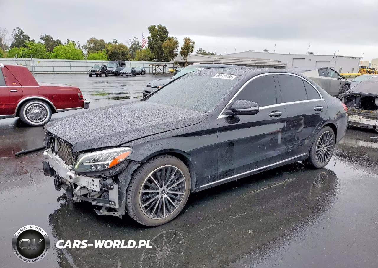 2020 Mercedes-Benz C 300