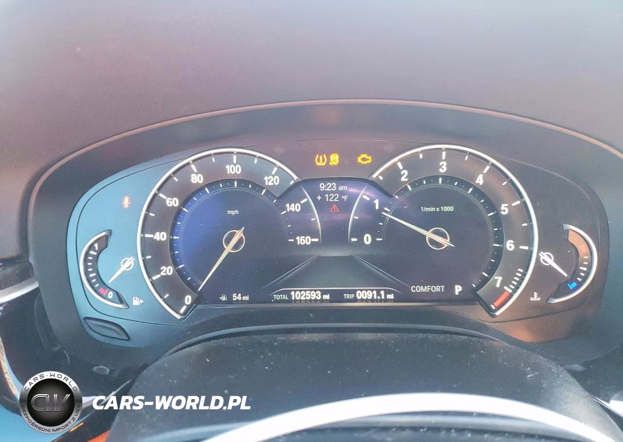 2018 BMW 530 Xi VIN:WBAJA7C56JWA72627 - 9