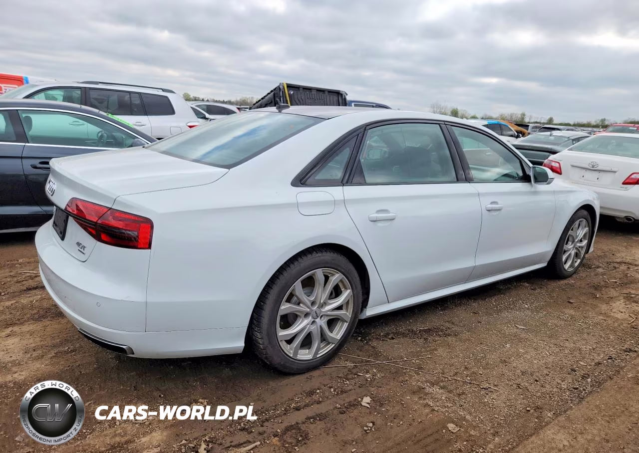 2018 Audi A8 L Quattro VIN:WAU43AFDXJN000257 - 3