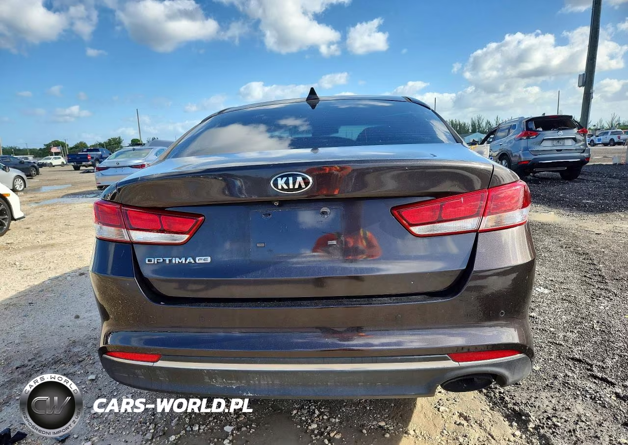 2018 Kia Optima Lx VIN:KNAGT4L32J5233835 - 6