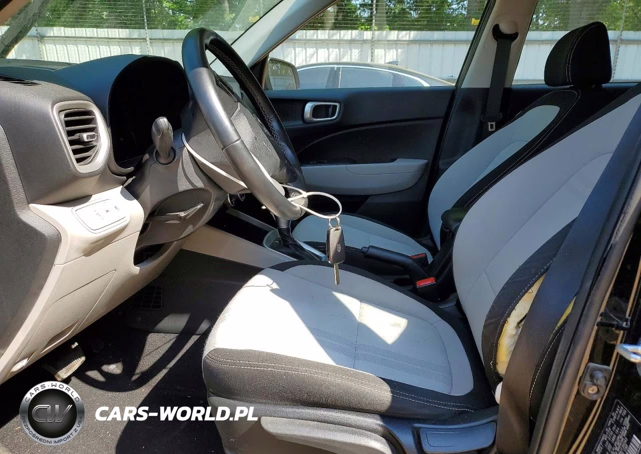 2022 Hyundai Venue Sel VIN:KMHRC8A33NU136043 - 7