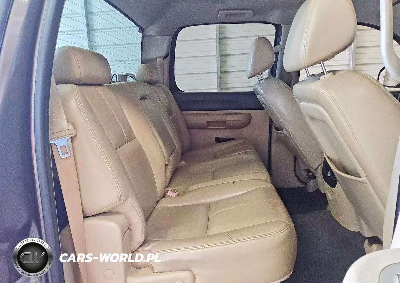 2008 Chevrolet Silverado C1500 VIN:2GCEC13J781132308 - 10