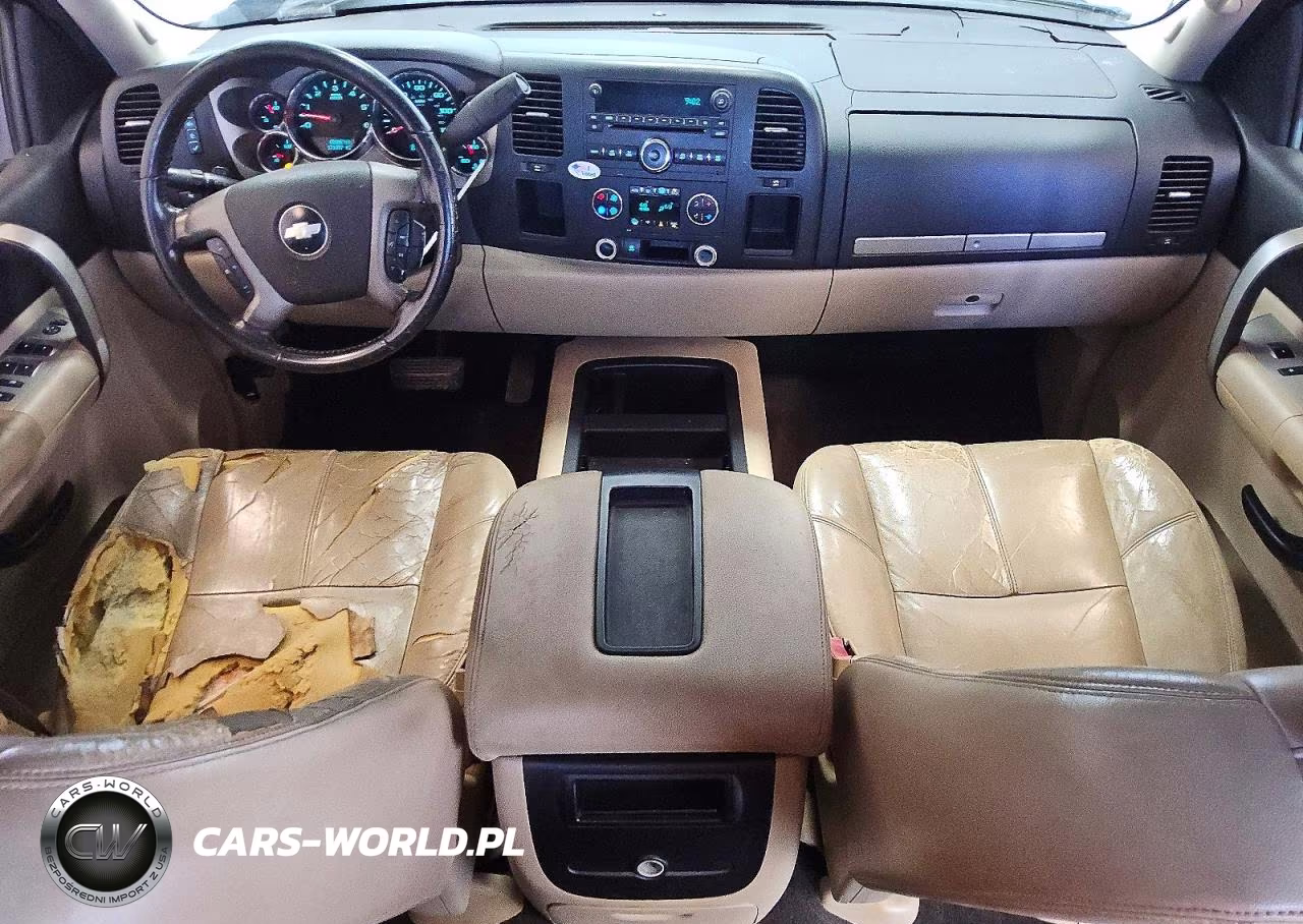 2008 Chevrolet Silverado C1500 VIN:2GCEC13J781132308 - 8