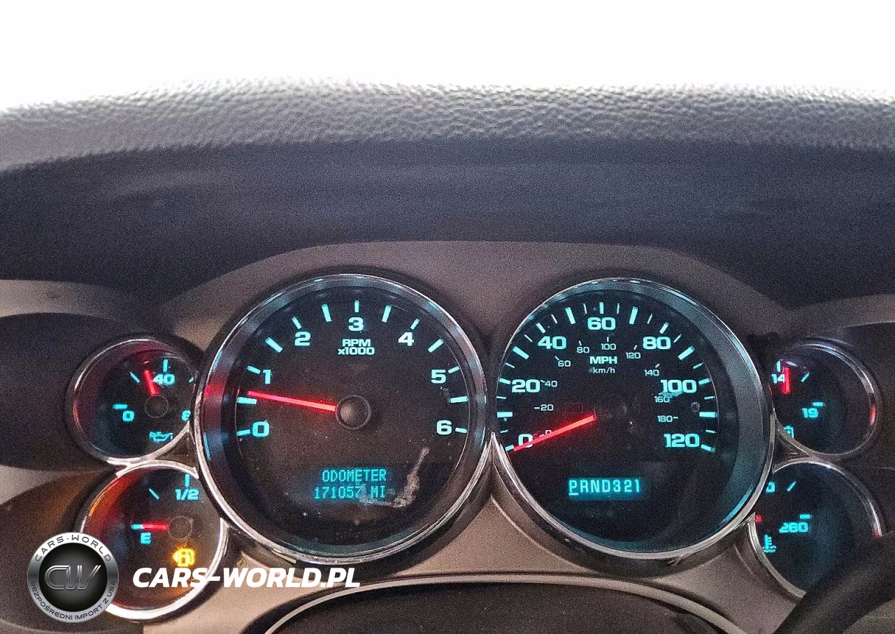 2008 Chevrolet Silverado C1500 VIN:2GCEC13J781132308 - 9