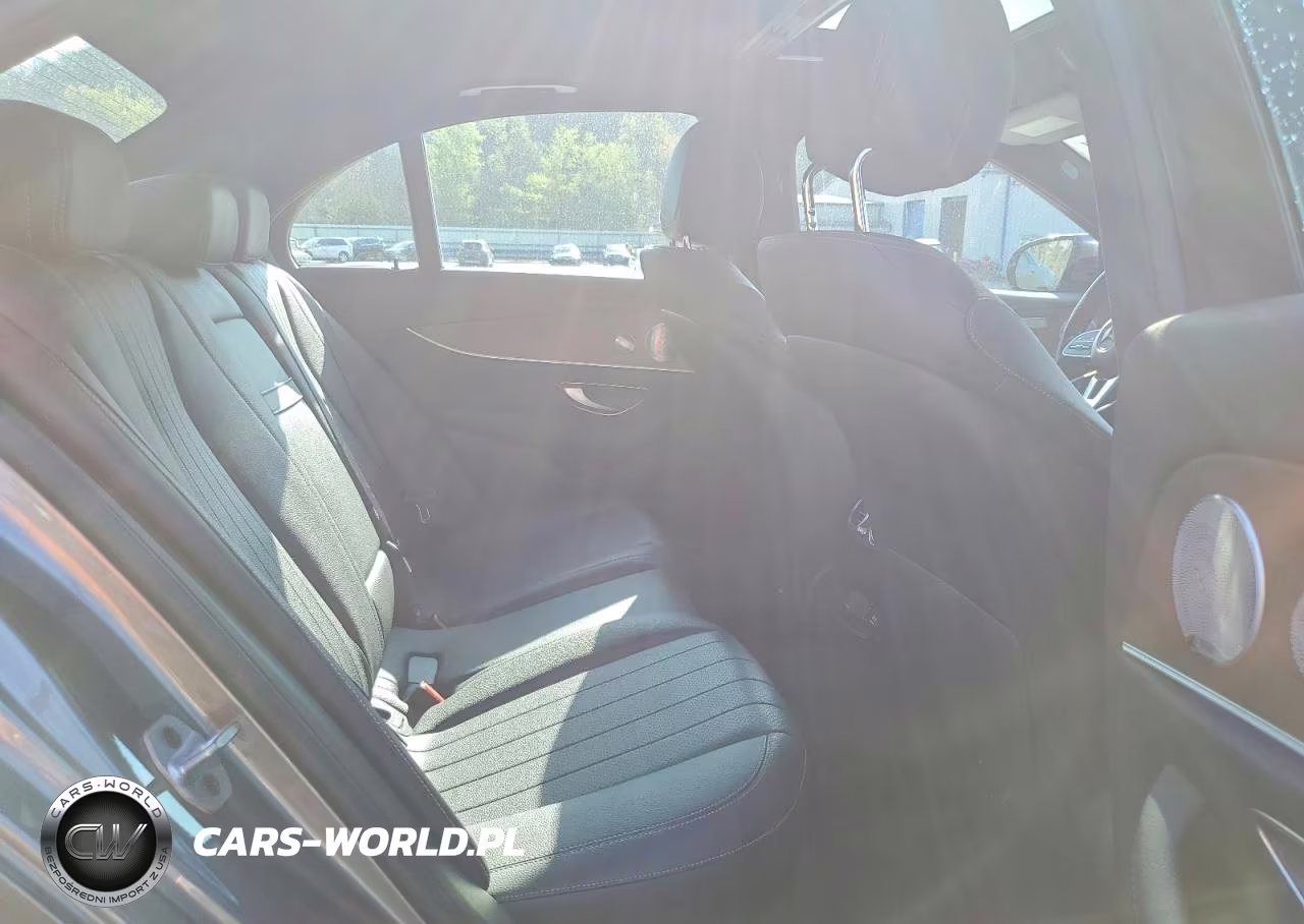 2019 Mercedes Benz E 300 4Matic VIN:WDDZF4KB5KA662669 - 10