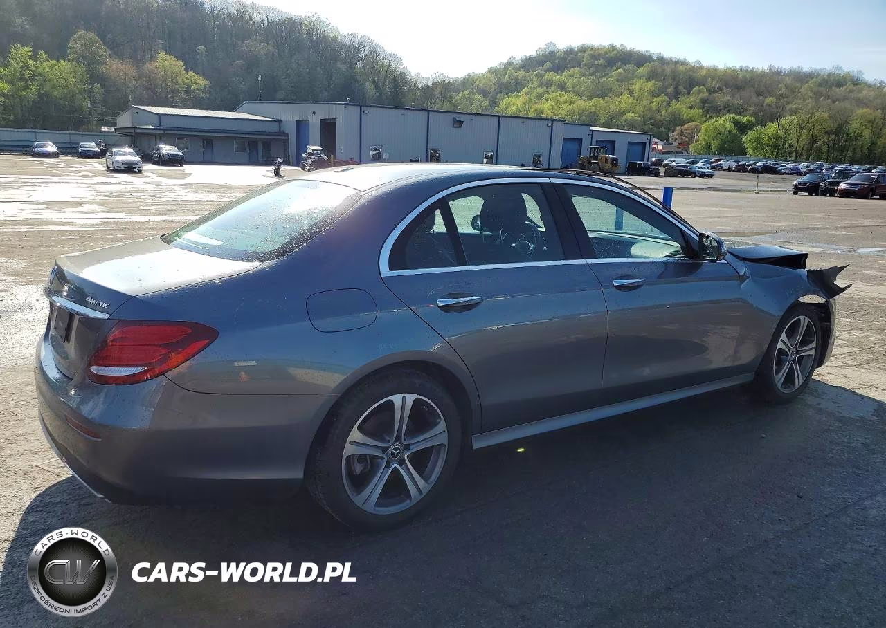 2019 Mercedes Benz E 300 4Matic VIN:WDDZF4KB5KA662669 - 3