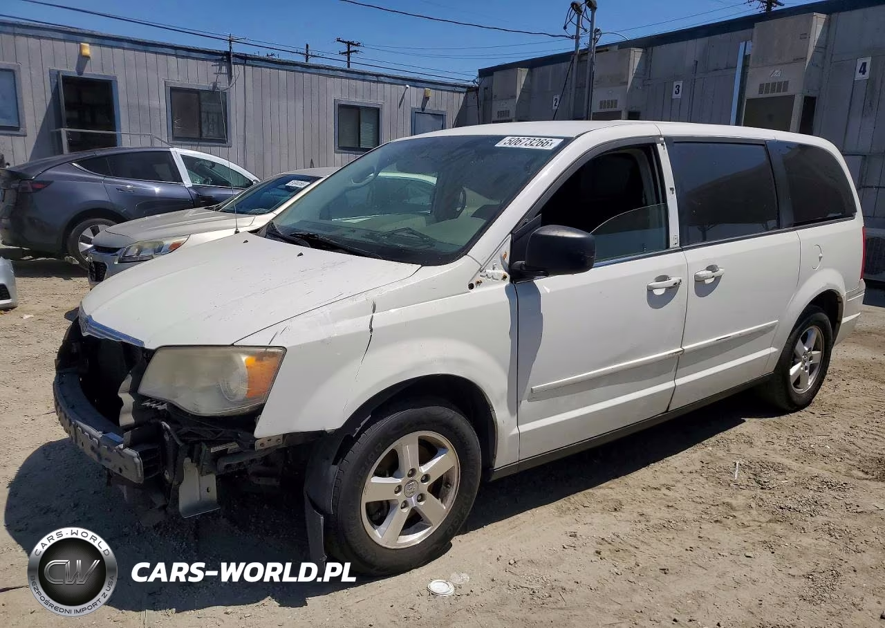 2009 Chrysler Town & Country Lx