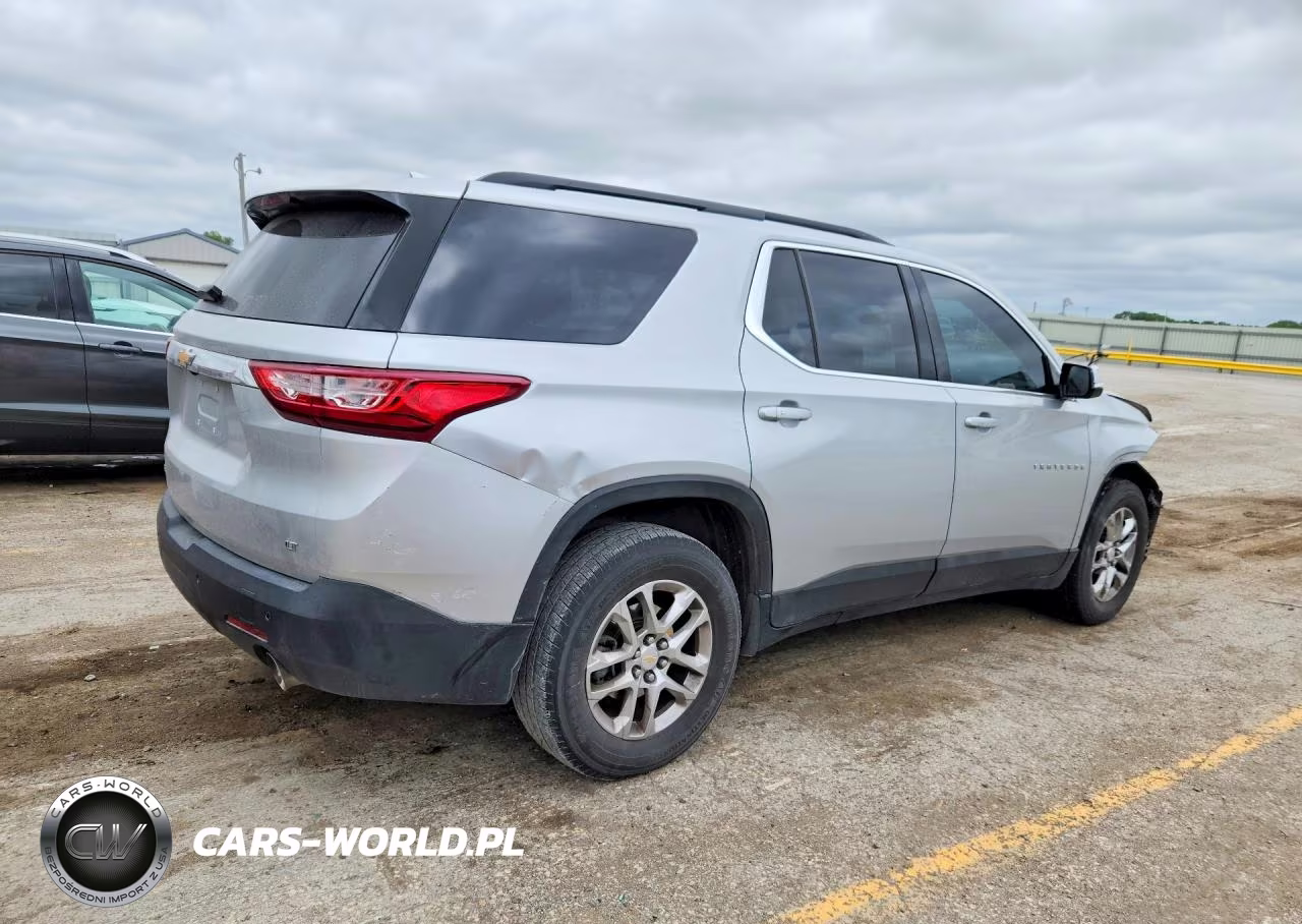 2019 Chevrolet Traverse Lt VIN:1GNERHKW9KJ250241 - 3