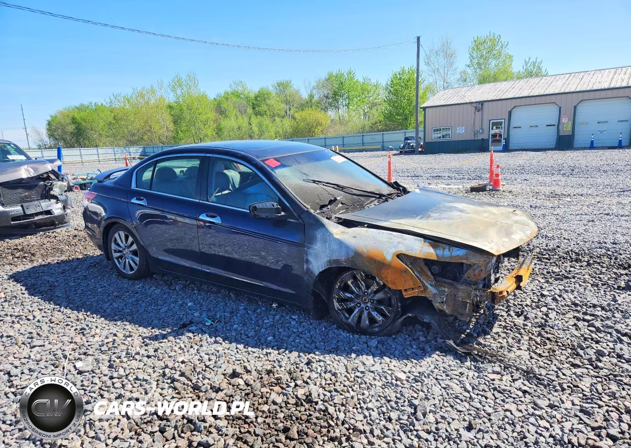 2011 Honda Accord Exl VIN:1HGCP3F81BA018609 - 4
