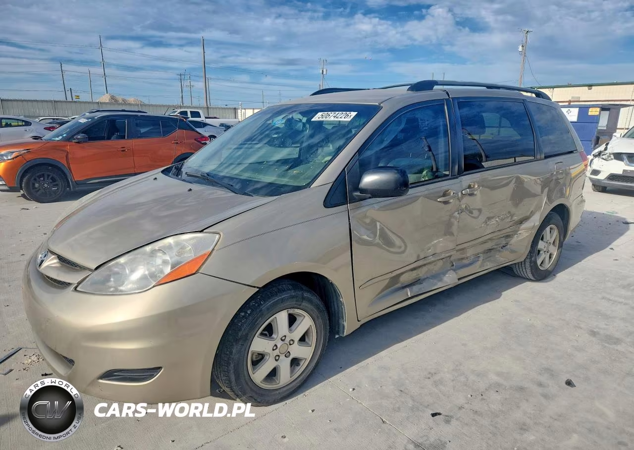 2008 Toyota Sienna Le 7-Passenger