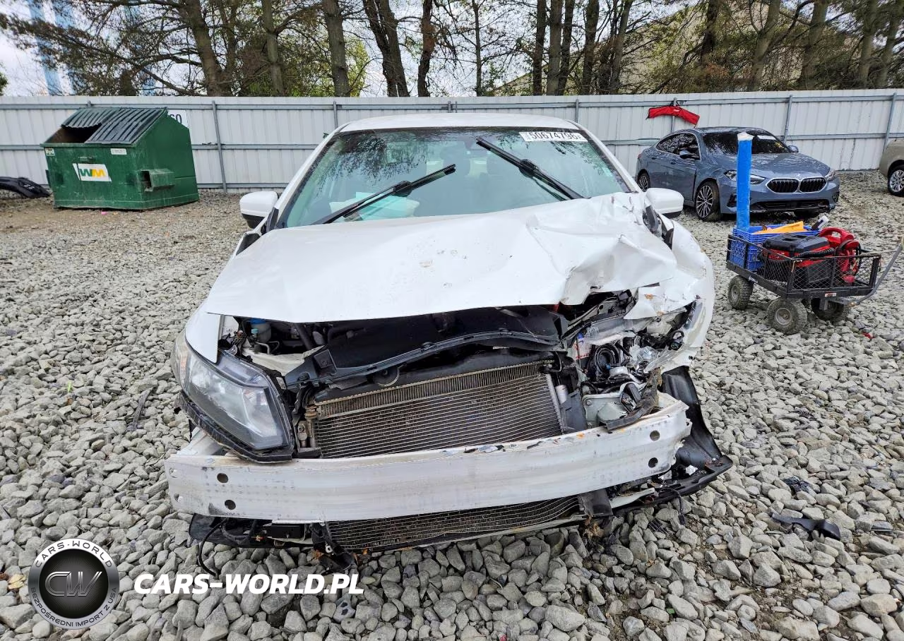 2015 Honda Civic Hybrid L VIN:19XFB4F36FE200748 - 5