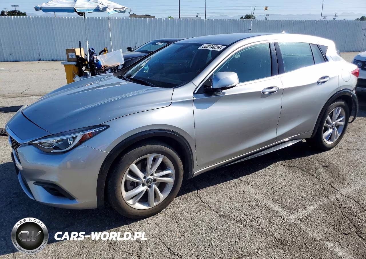 2018 Infiniti Qx30 Base – zdjęcie 1 z 13