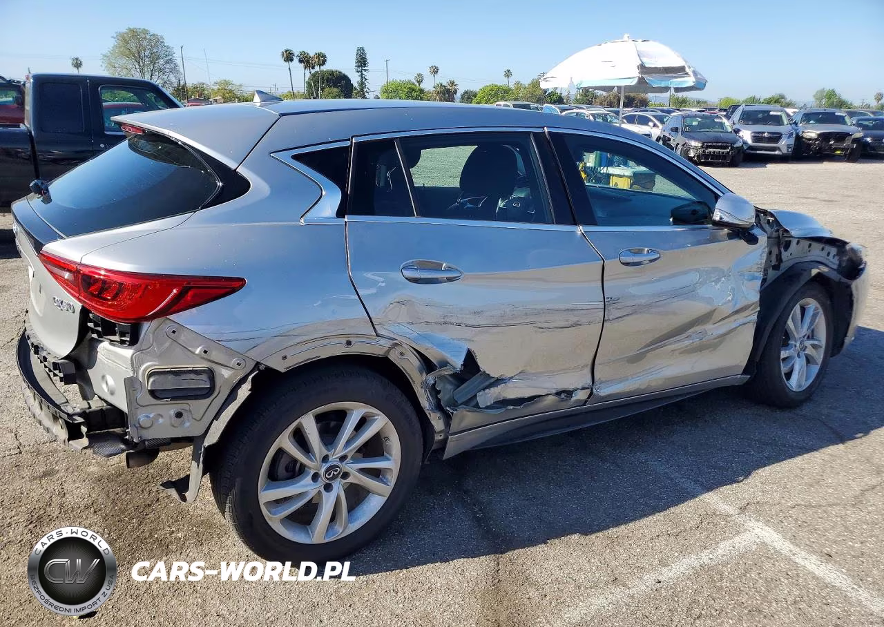 2018 Infiniti Qx30 Base VIN:SJKCH5CP1JA047977 - 3