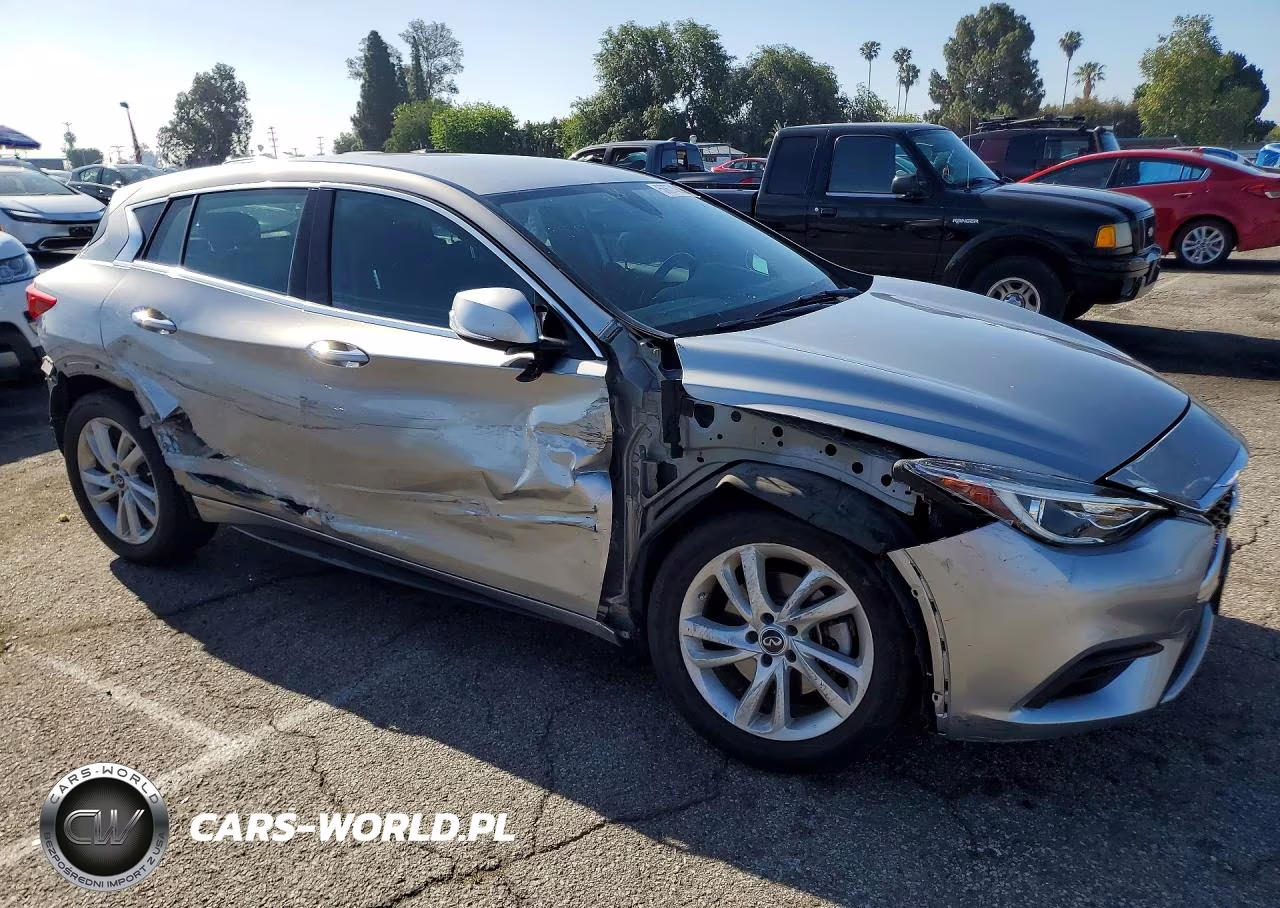 2018 Infiniti Qx30 Base VIN:SJKCH5CP1JA047977 - 4