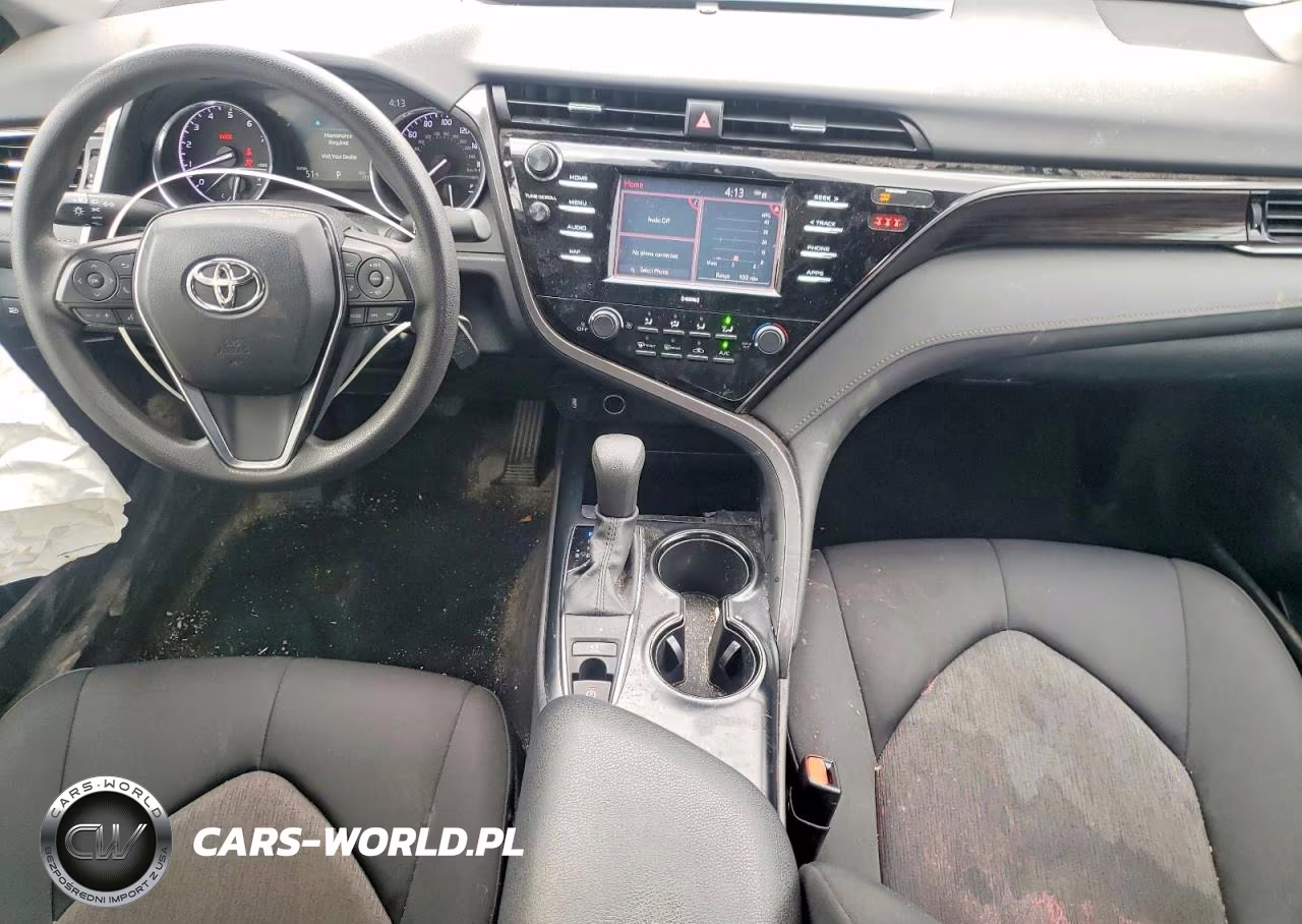 2020 Toyota Camry Le VIN:4T1C11BK2LU003425 - 8