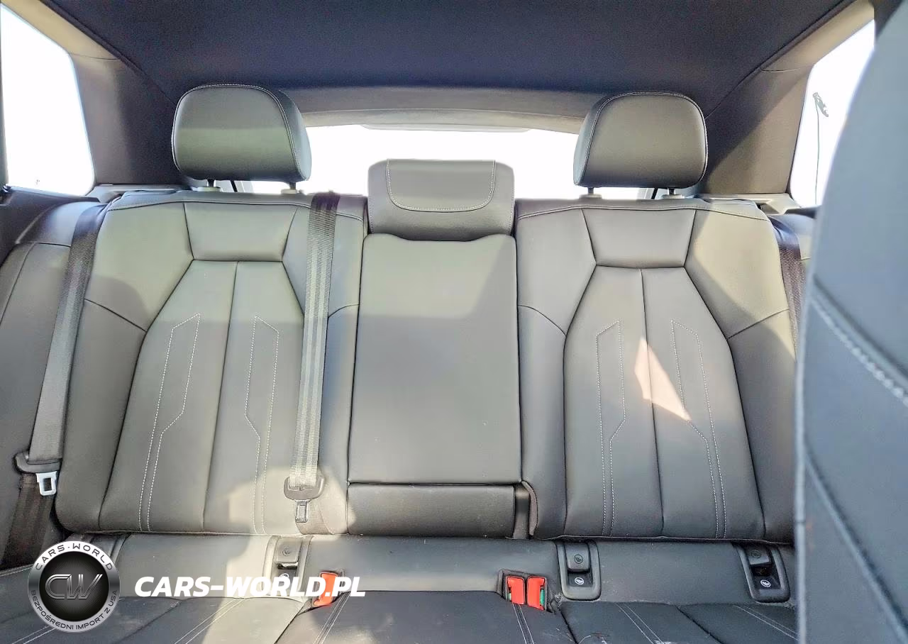 2025 Audi Q4 E-Tron Prestige VIN:WA1MUBFZXSP059536 - 10