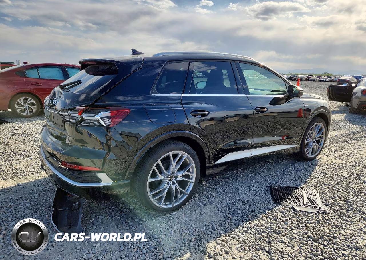 2025 Audi Q4 E-Tron Prestige VIN:WA1MUBFZXSP059536 - 3