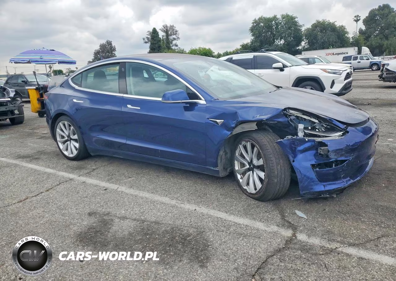 2018 Tesla Model 3 VIN:5YJ3E1EA6JF012307 - 4