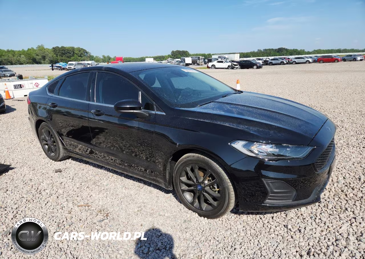 2020 Ford Fusion Se VIN:3FA6P0HDXLR121979 - 4