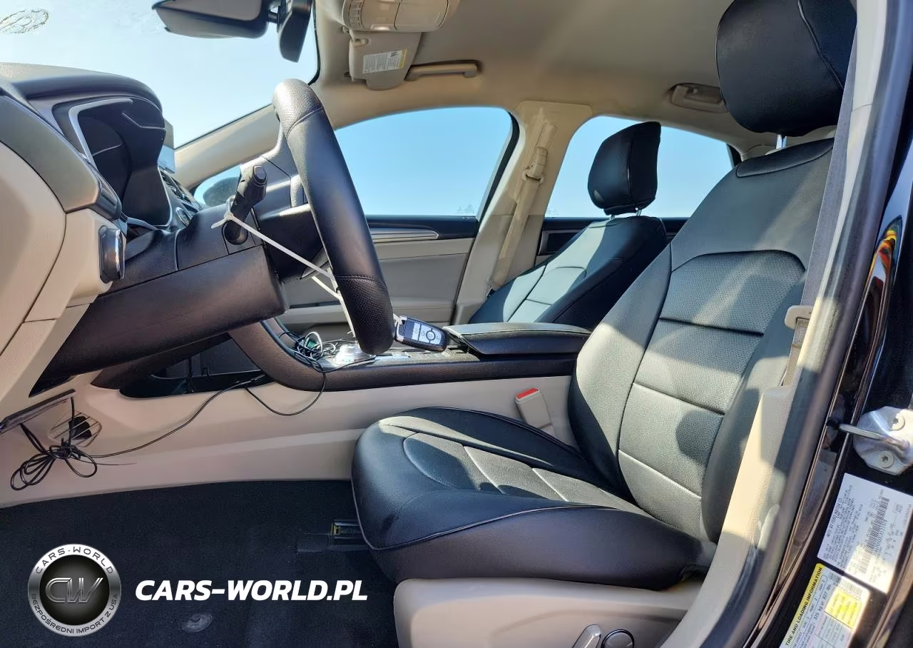 2020 Ford Fusion Se VIN:3FA6P0HDXLR121979 - 7