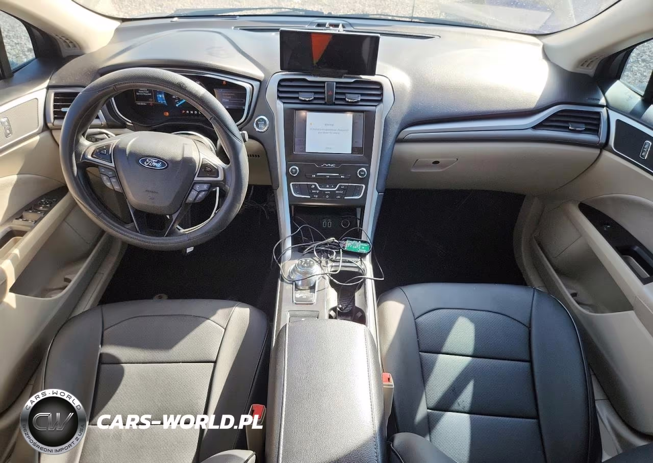 2020 Ford Fusion Se VIN:3FA6P0HDXLR121979 - 8