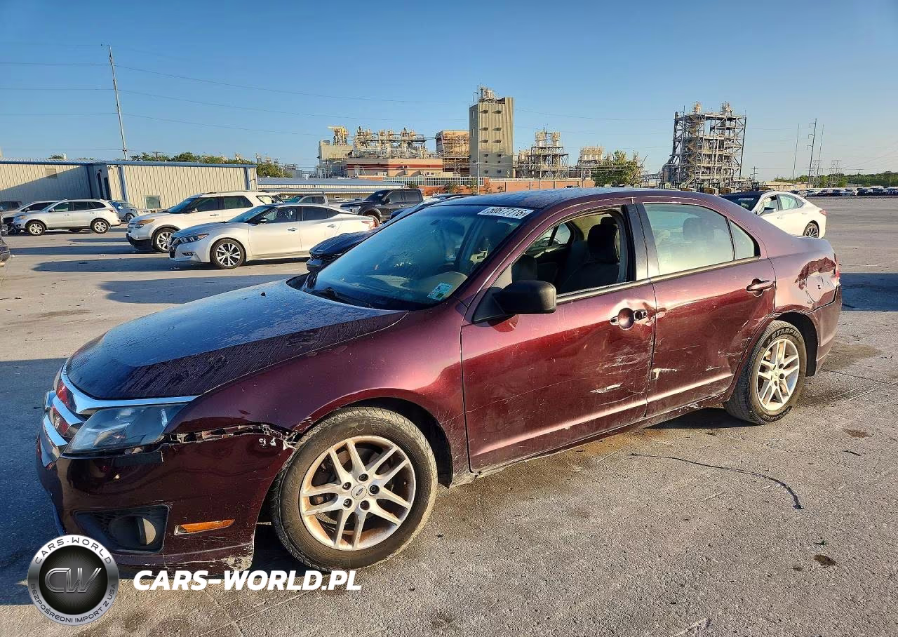 2012 Ford Fusion S
