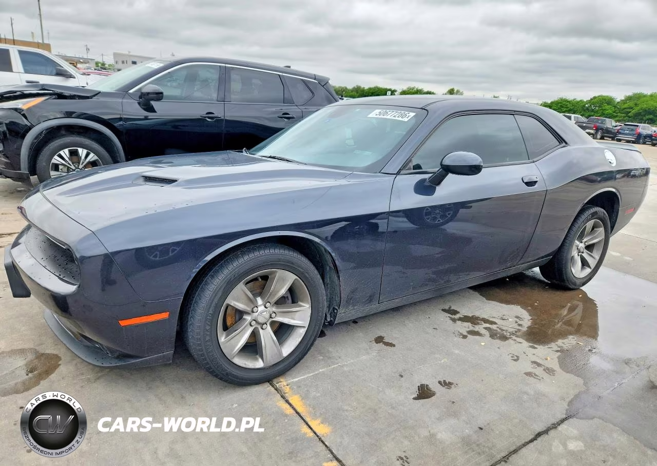 2018 Dodge Challenger Sxt