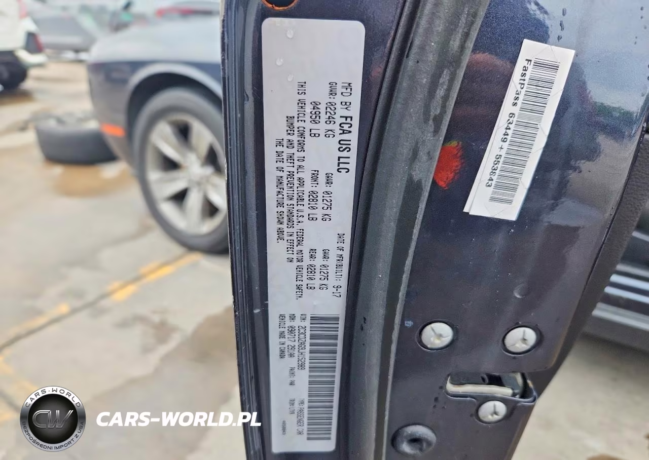 2018 Dodge Challenger Sxt VIN:2C3CDZAG9JH152989 - 13