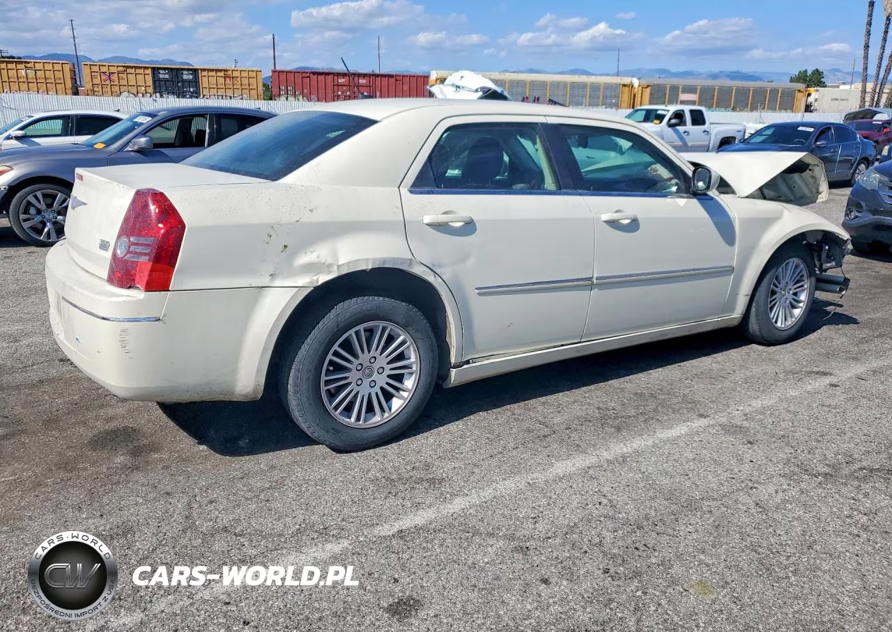 2008 Chrysler 300 Touring VIN:2C3KA53G58H211749 - 3