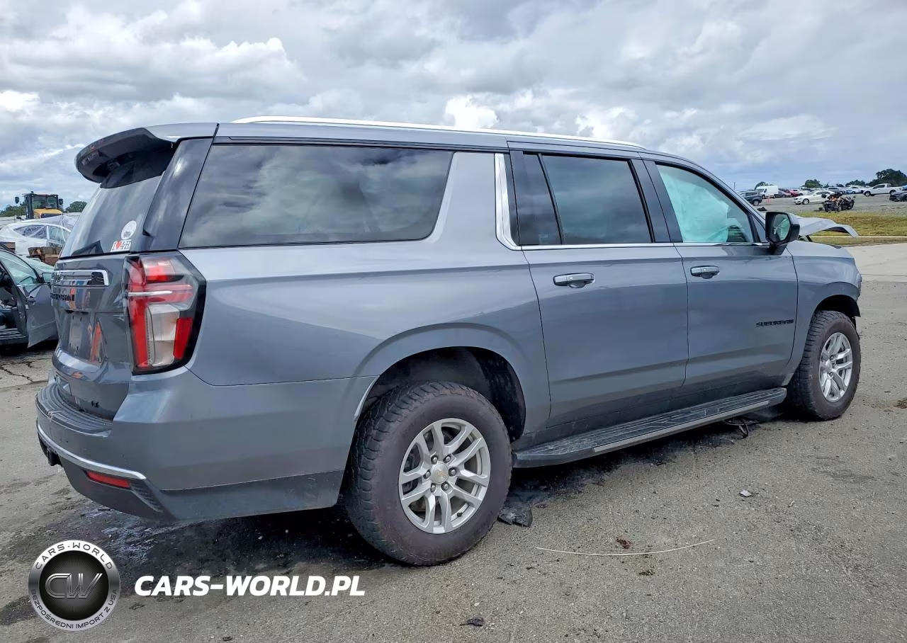2021 Chevrolet Suburban K1500 Lt VIN:1GNSKCKT5MR376343 - 3