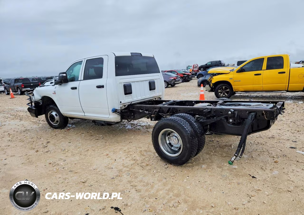 2024 Ram 3500 VIN:3C7WRTCLXRG185743 - 2
