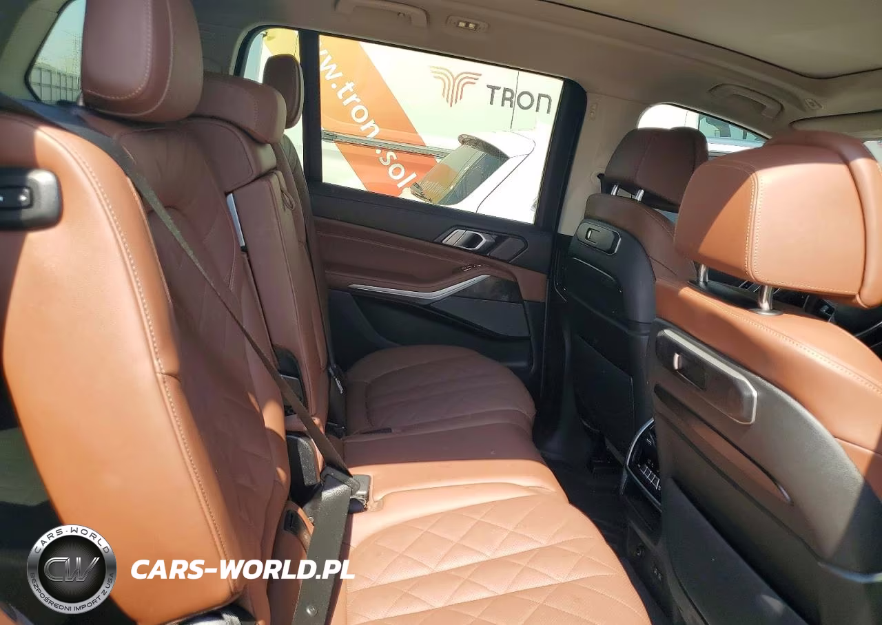 2023 BMW X7 xDrive40I VIN:5UX23EM05P9P92075 - 10