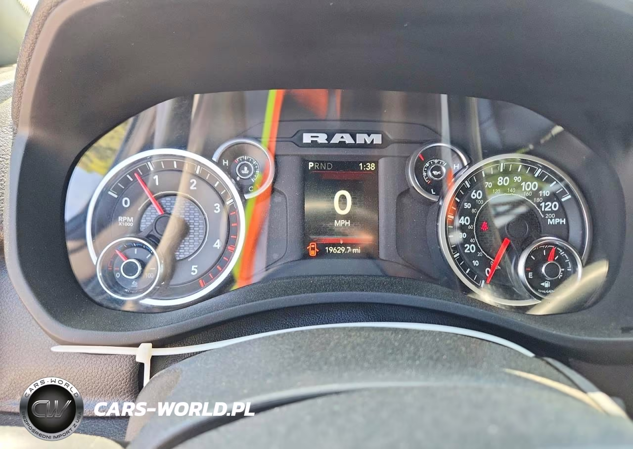 2024 Ram 3500 VIN:3C7WRTCL5RG285037 - 9
