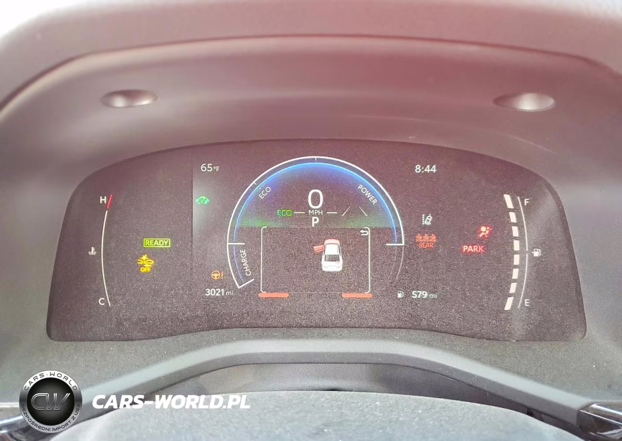 2026 Toyota Camry Le VIN:4T1DAACK0TU235850 - 9
