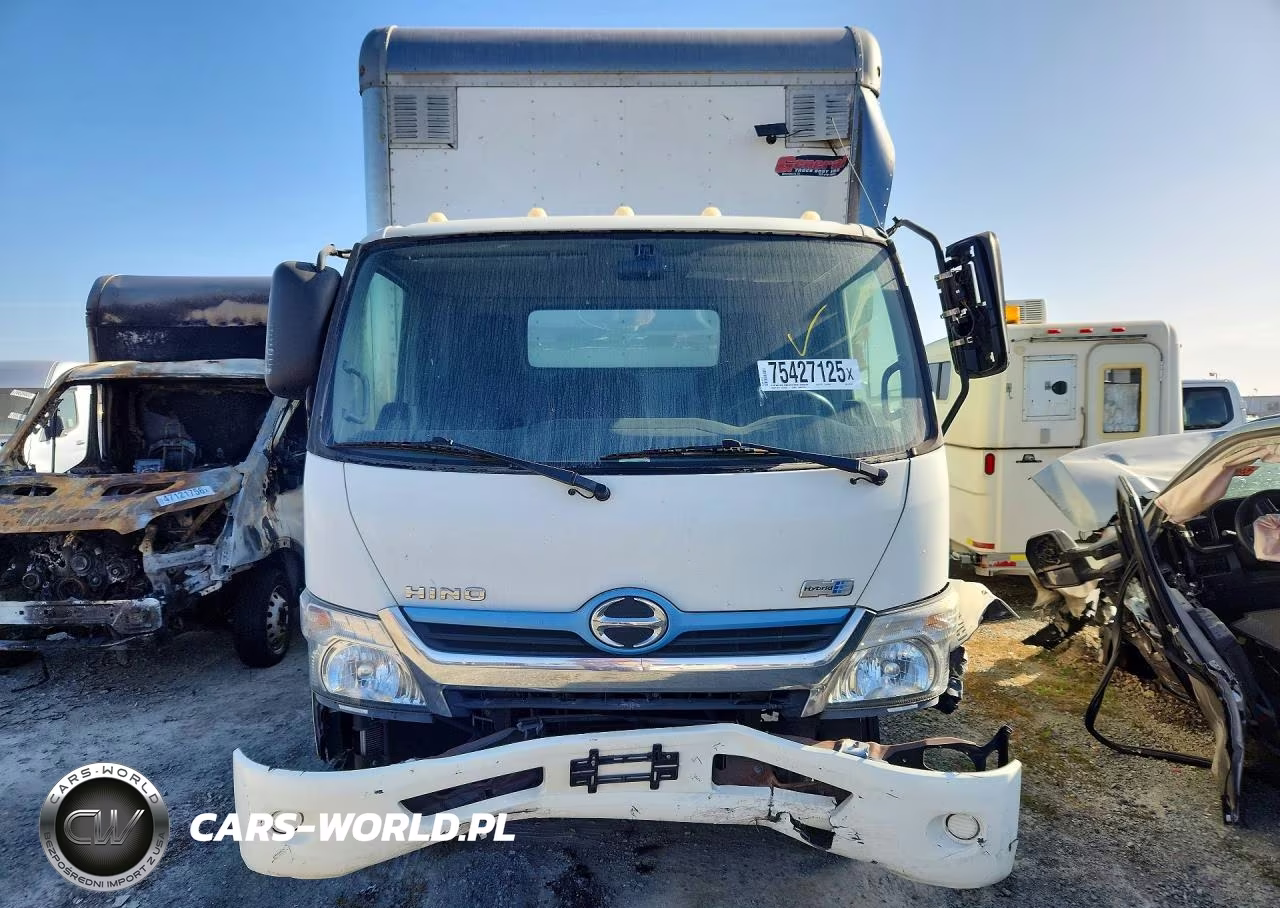 2016 Hino 195 Box Truck VIN:JHHHPM2H5GK001200 - 5