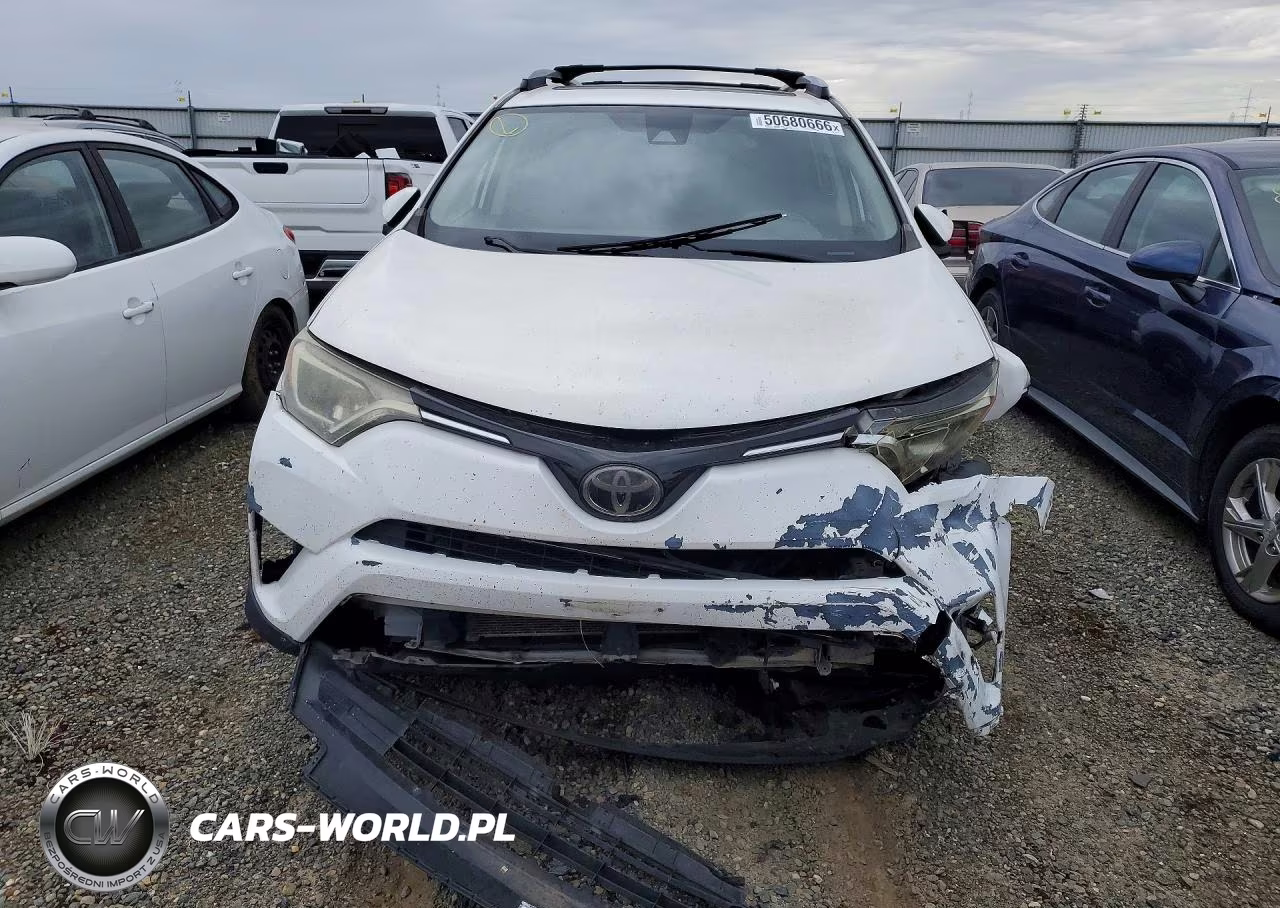 2017 Toyota Rav4 Xle VIN:JTMWFREV5HJ132744 - 5