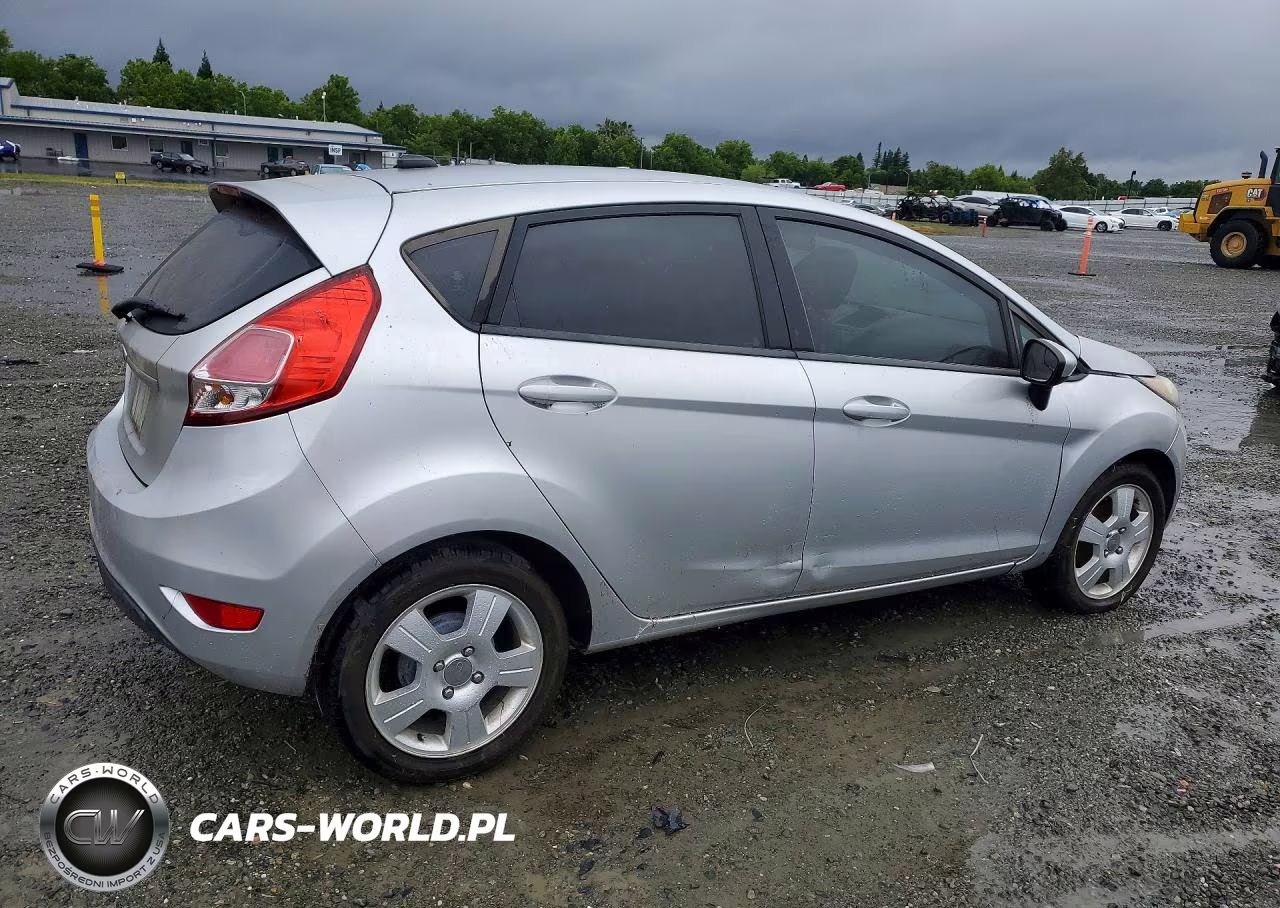 2016 Ford Fiesta S VIN:3FADP4TJXGM174406 - 3