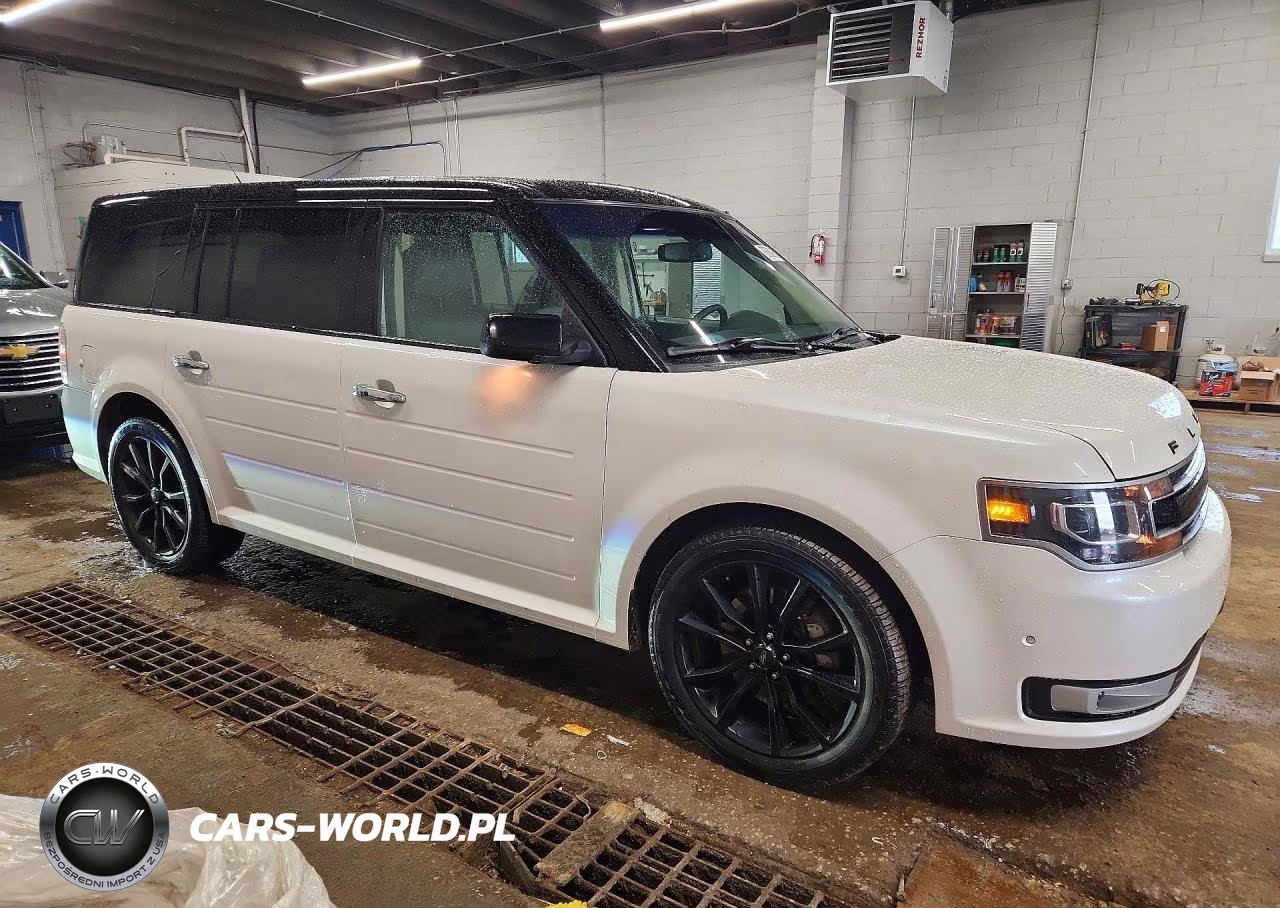 2018 Ford Flex Limited VIN:2FMHK6DT9JBA17329 - 4