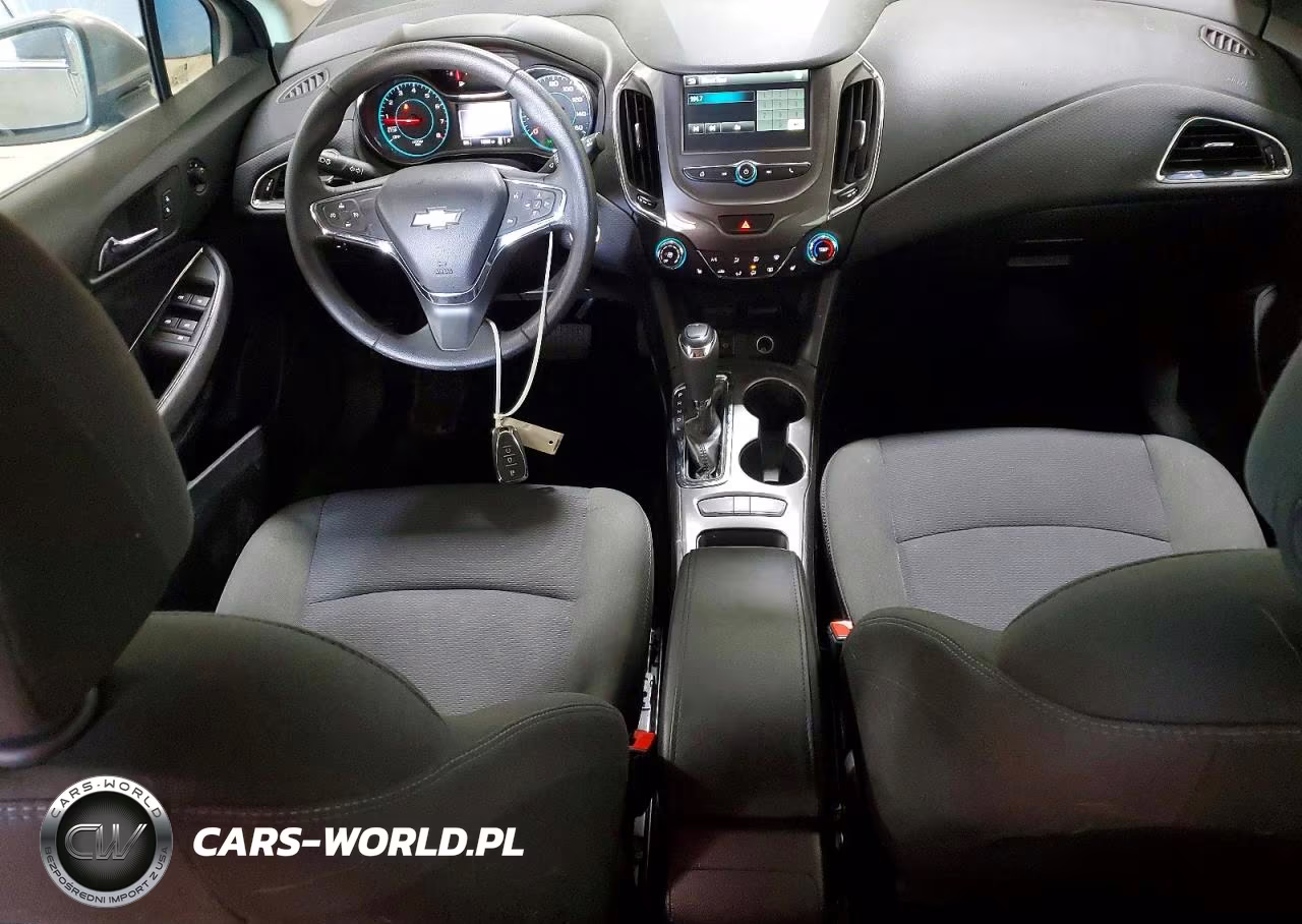 2018 Chevrolet Cruze Lt VIN:3G1BE6SMXJS652432 - 8