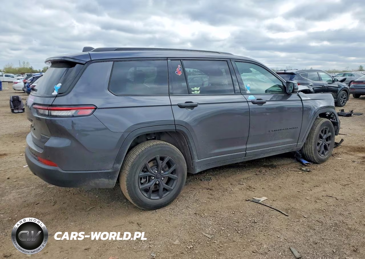 2024 Jeep Grand Cherokee L Laredo VIN:1C4RJKAGXR8540255 - 3