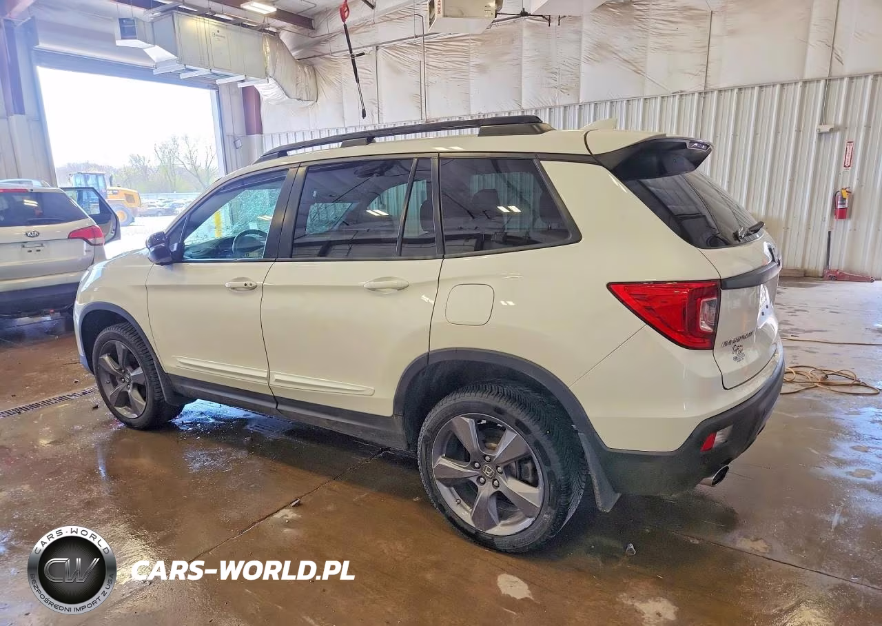 2019 Honda Passport Touring VIN:5FNYF8H99KB010646 - 2