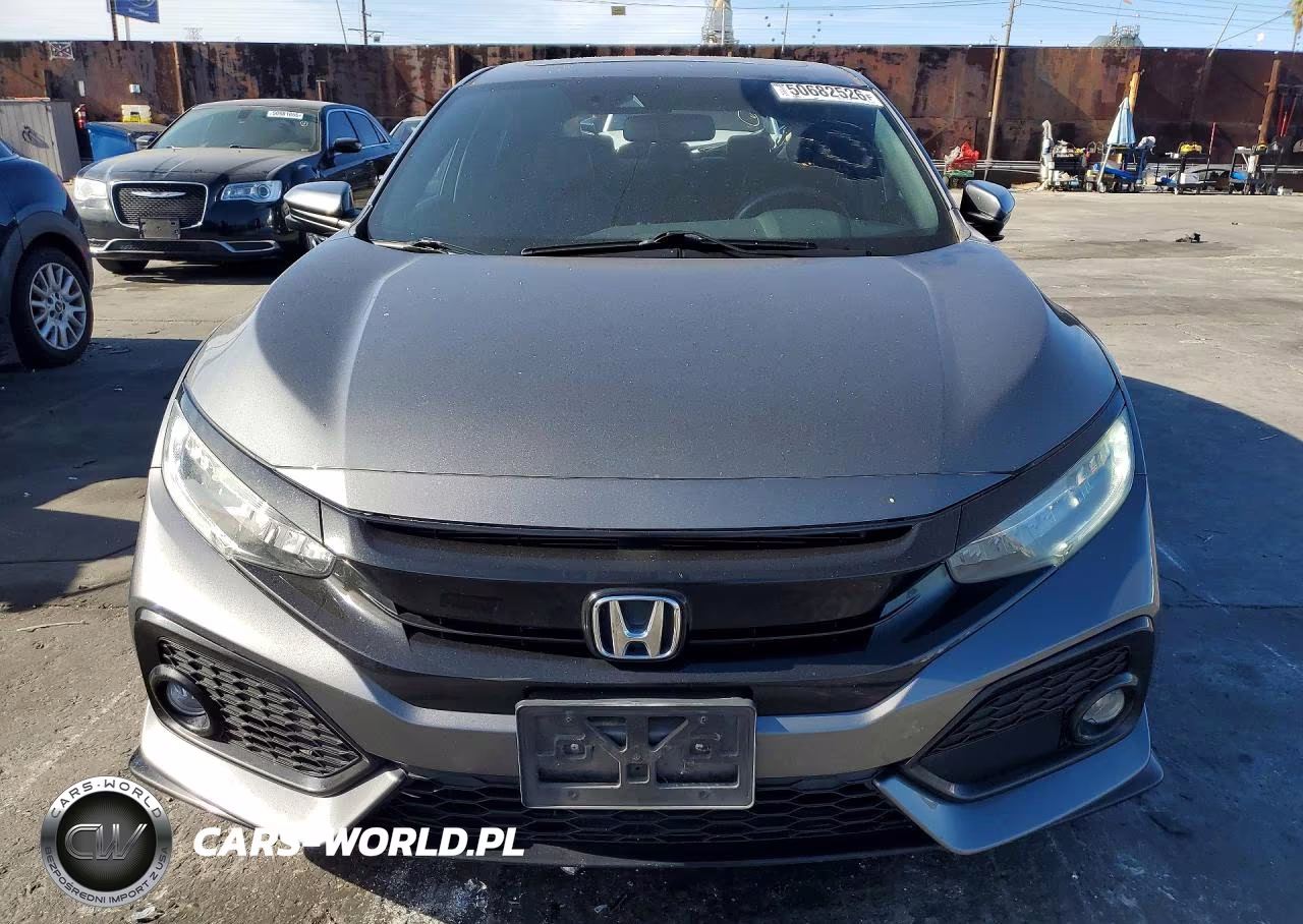 2017 Honda Civic Sport Touring VIN:SHHFK7H99HU415328 - 5