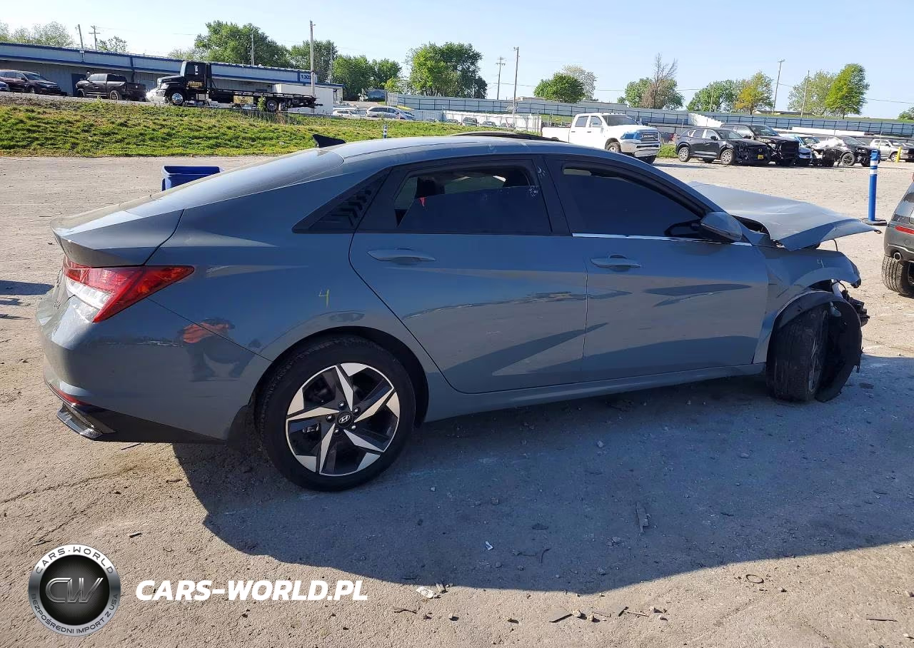 2023 Hyundai Elantra Limited VIN:KMHLN4AJ1PU048876 - 3