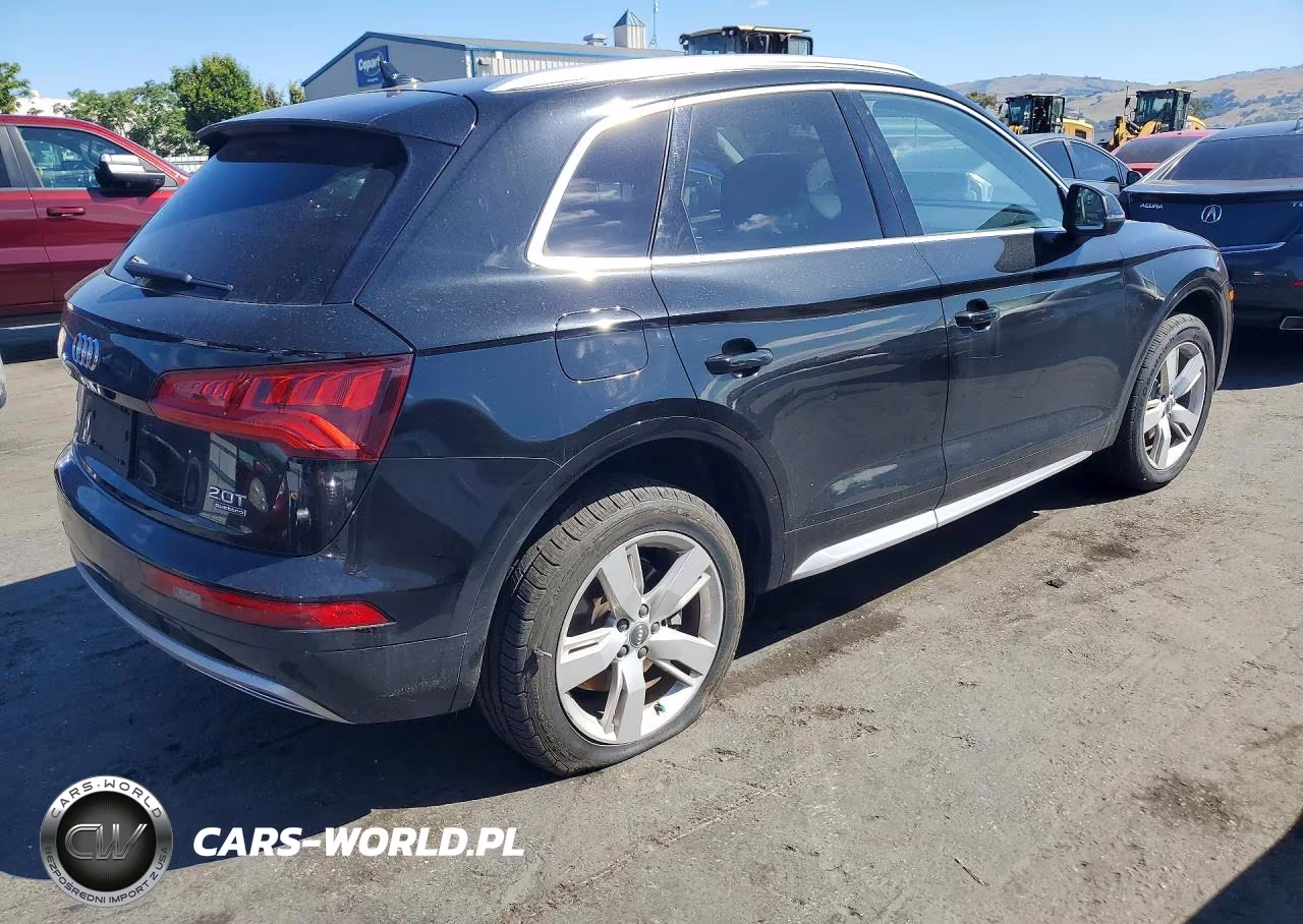 2018 Audi Q5 Premium Plus VIN:WA1BNAFY7J2040850 - 3