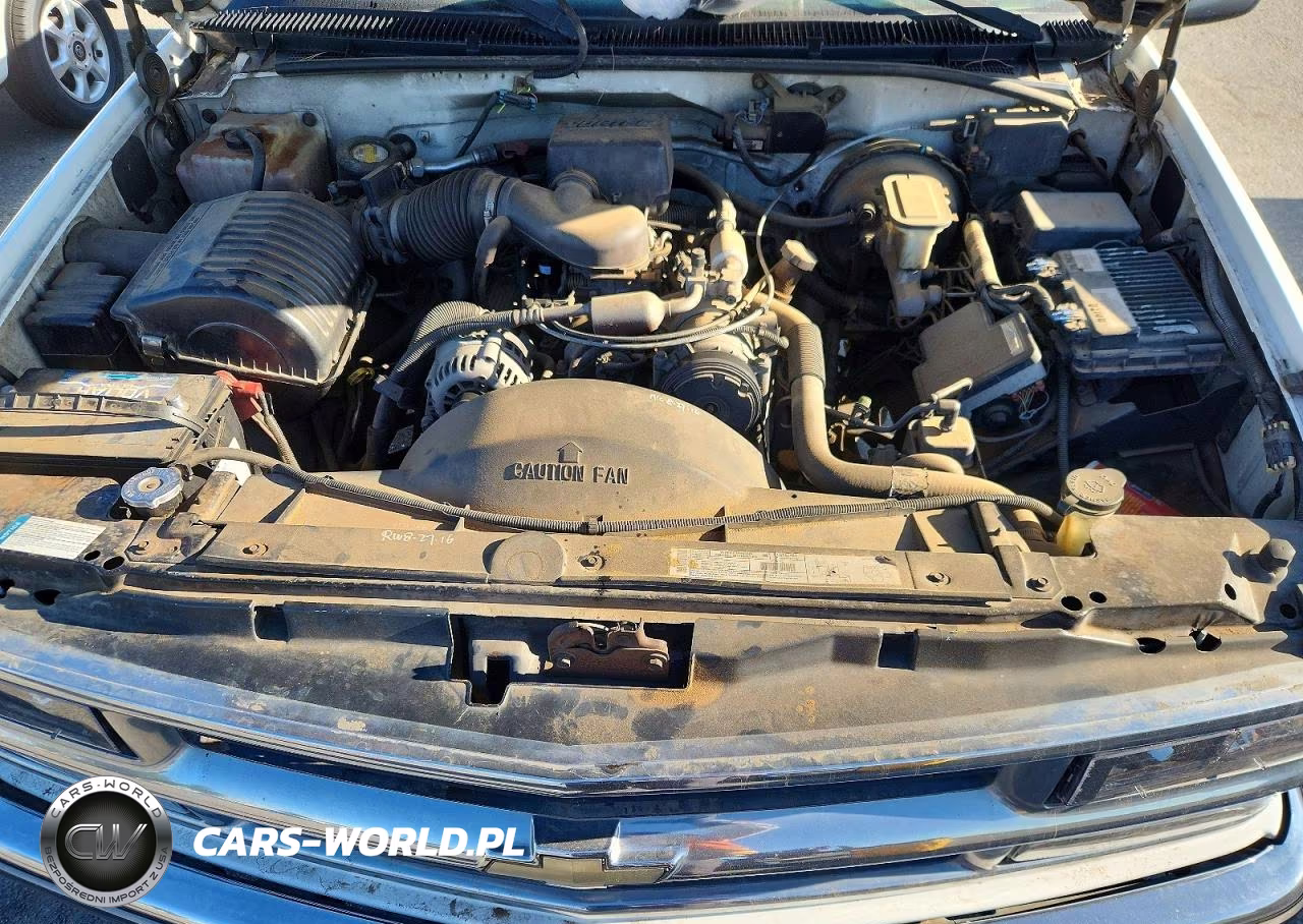 2000 Chevrolet Gmt-400 C2500 VIN:1GCGC24R5YR110365 - 11