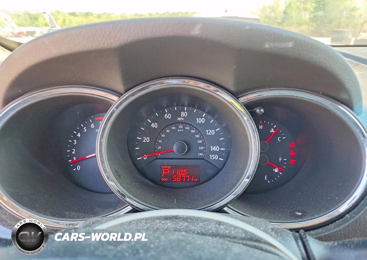 2012 Kia Sorento Lx VIN:5XYKT3A16CG202896 - 9