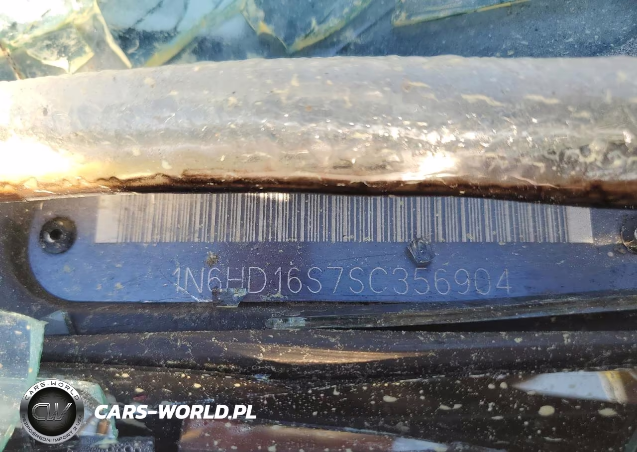 1995 Nissan King Cab VIN:1N6HD16S7SC356904 - 12