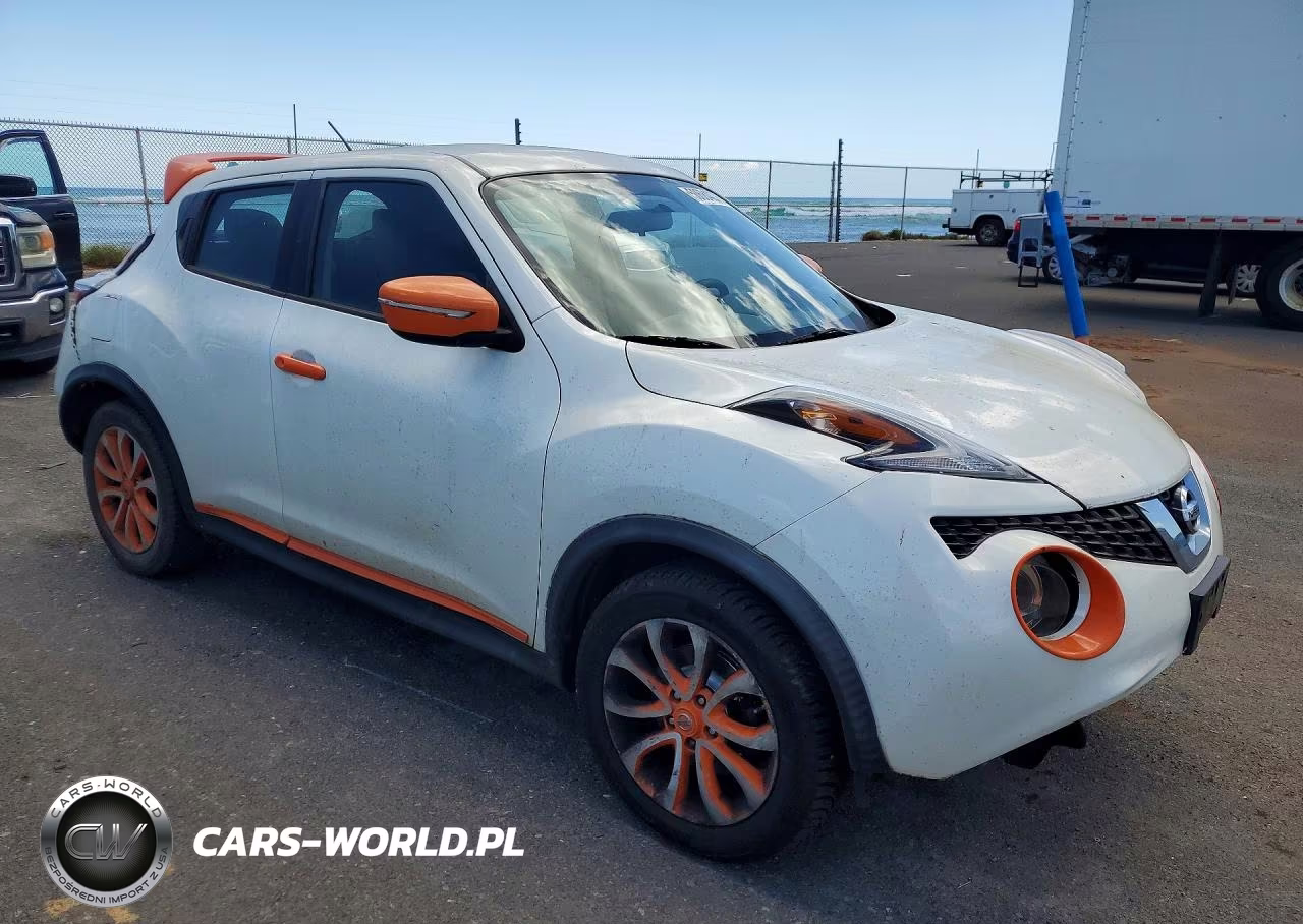 2015 Nissan Juke S VIN:JN8AF5MR5FT511143 - 4
