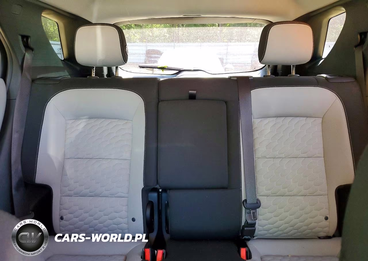 2020 Chevrolet Equinox VIN:2GNAXFEV2L6149407 - 10